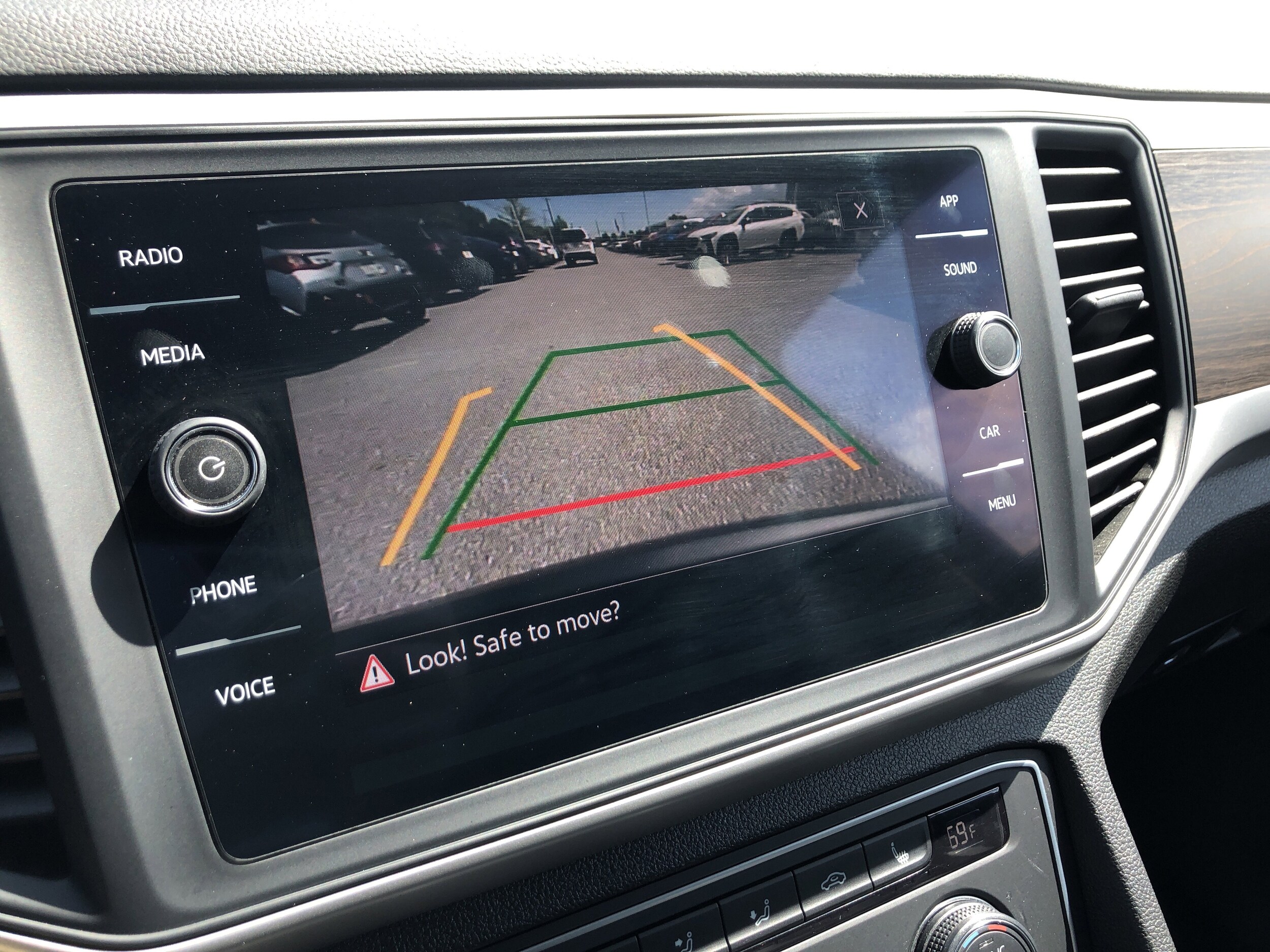 2021 Volkswagen Atlas V6 SE Technology photo 4