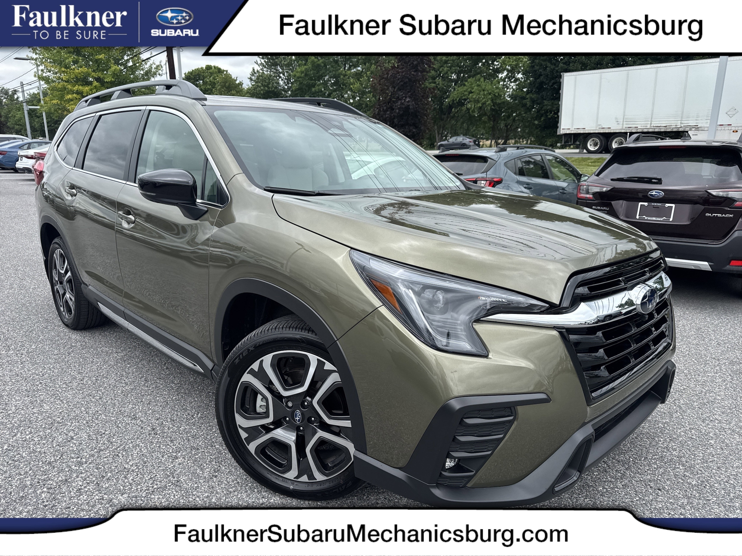 2025 Subaru Ascent Limited 7 Passenger's photo