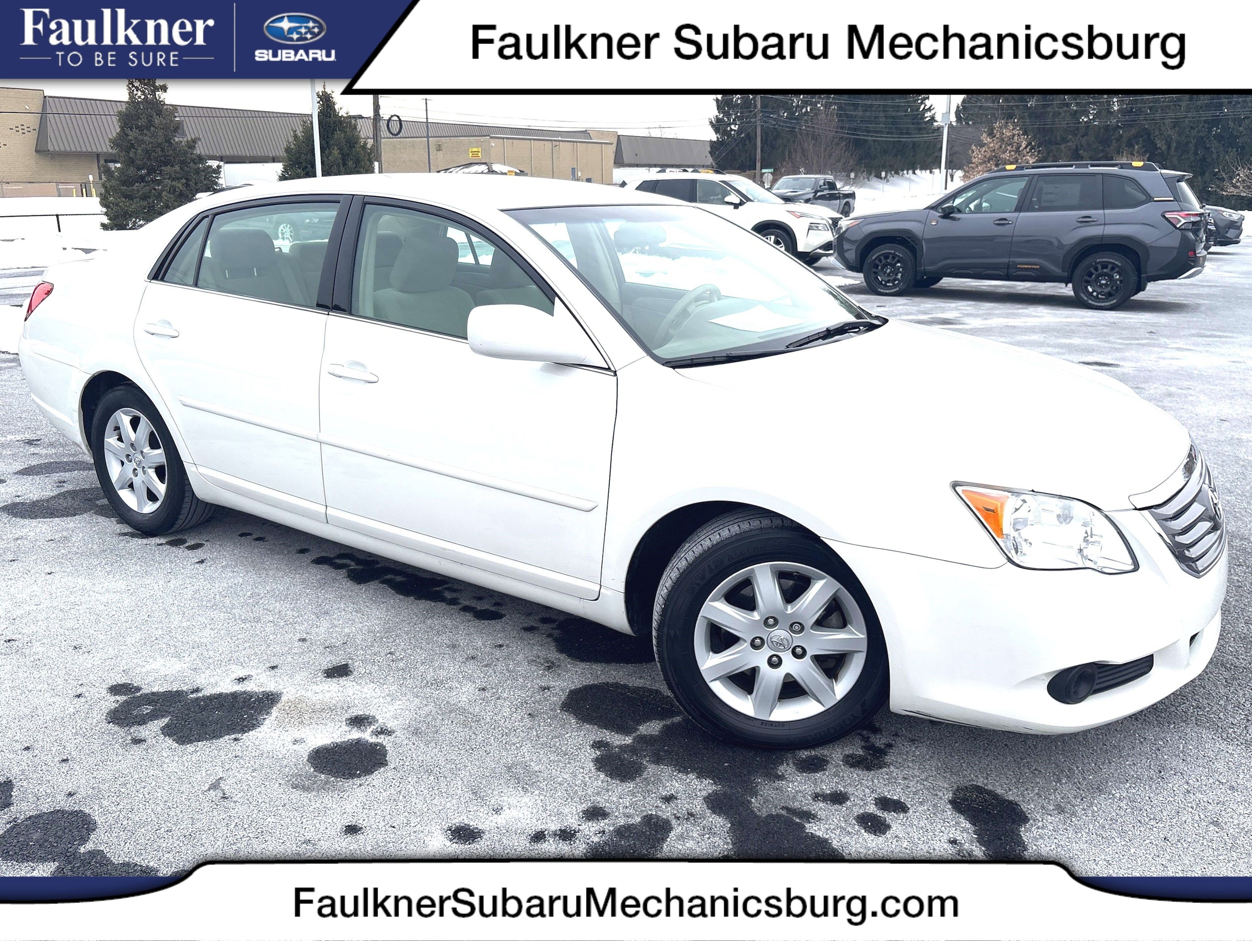 2010 Toyota Avalon XLS