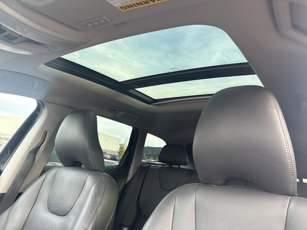 Used 2016 Volvo XC60 T5 Premier AWD T5 Premier