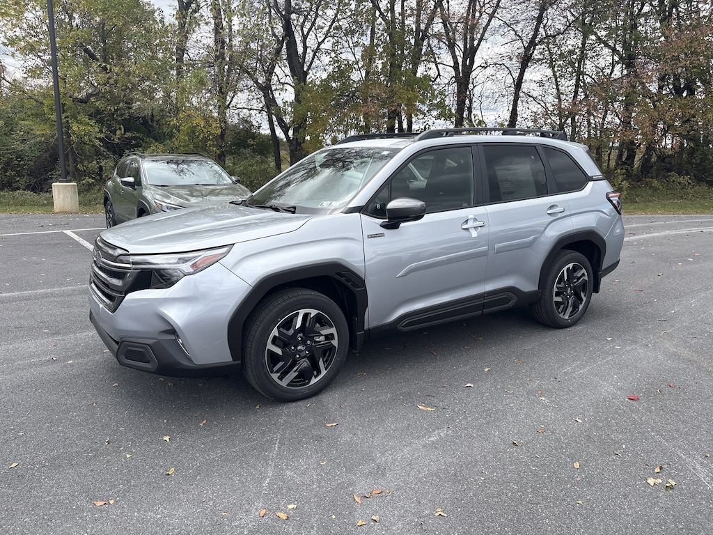 New 2025 Subaru Forester Hybrid Limited SUV