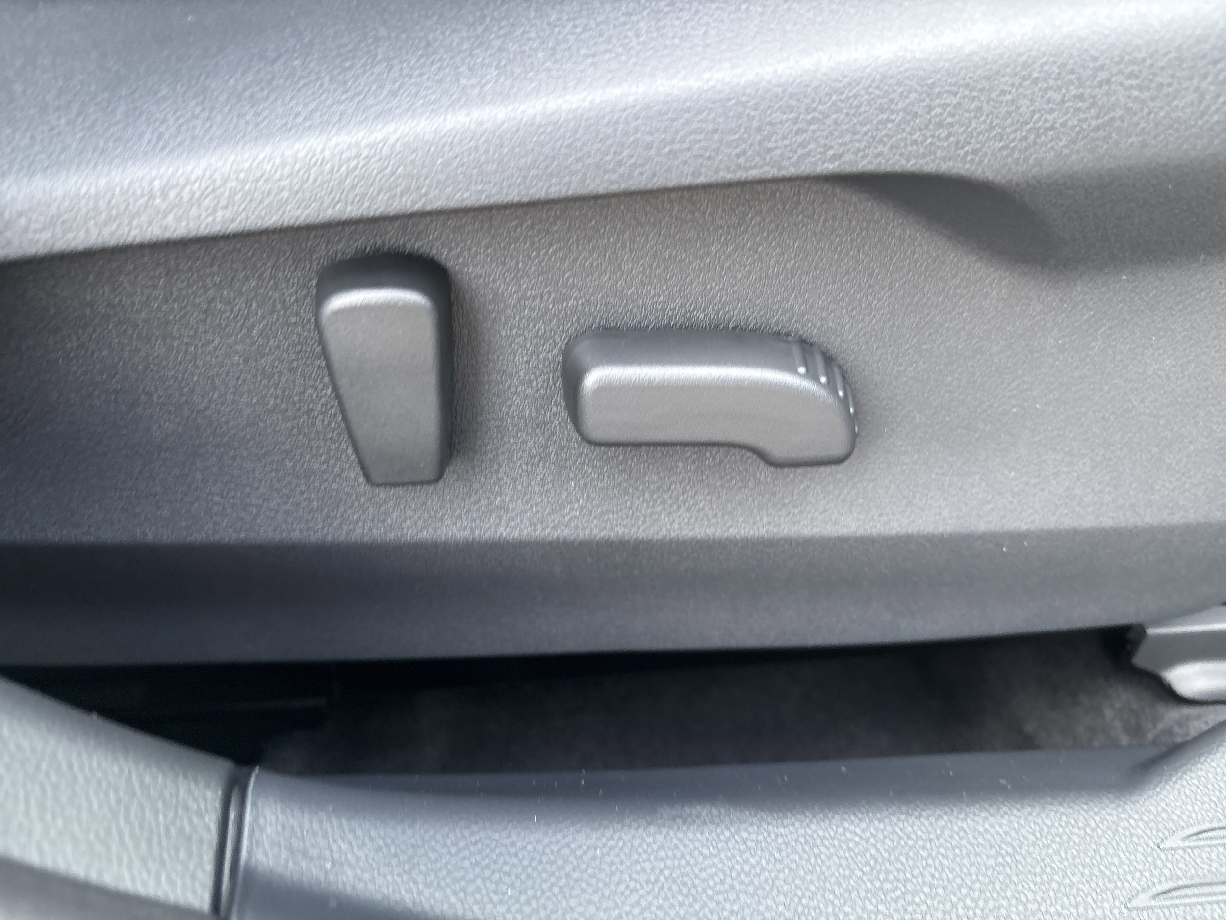 2025 Subaru Legacy Limited - Photo 12