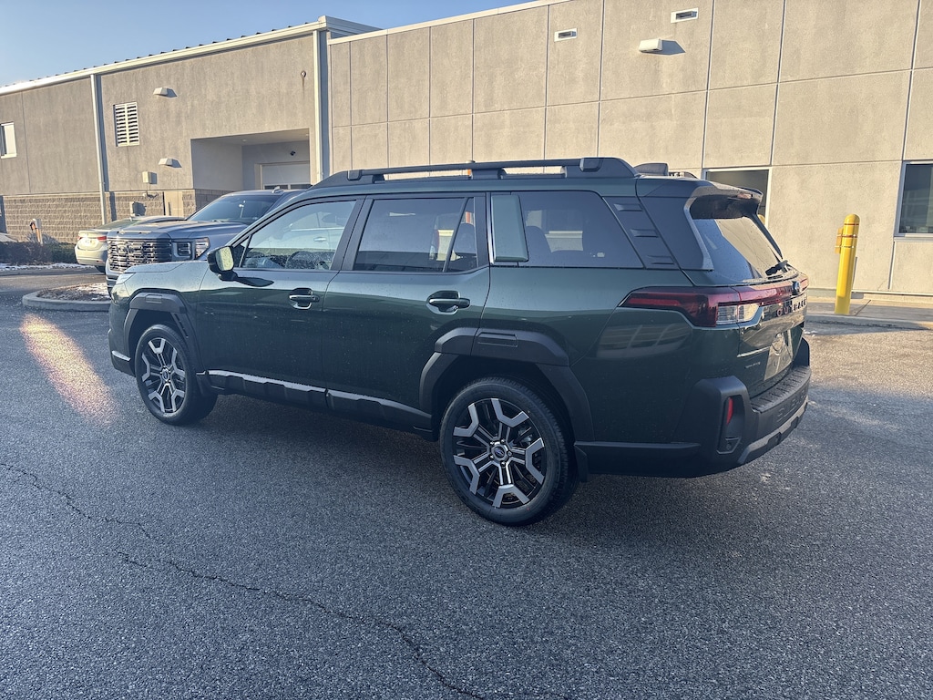 New 2026 Subaru Outback Touring XT SUV