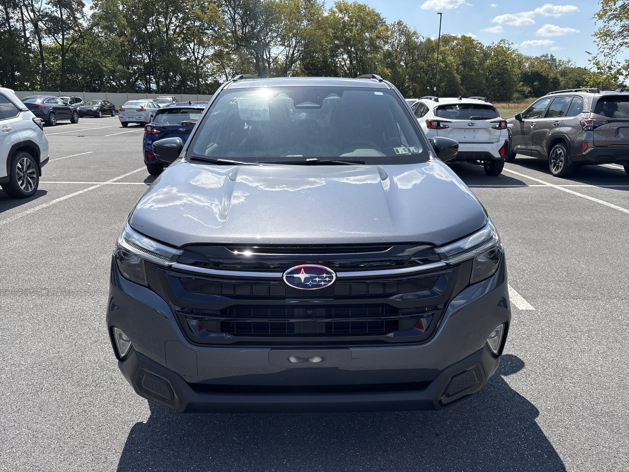 2025 Subaru Forester Touring photo 2