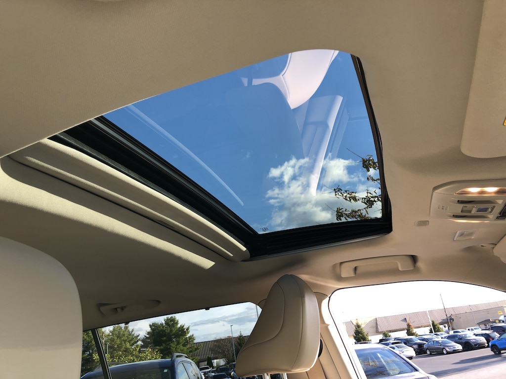 Used 2022 Toyota Highlander XLE XLE AWD