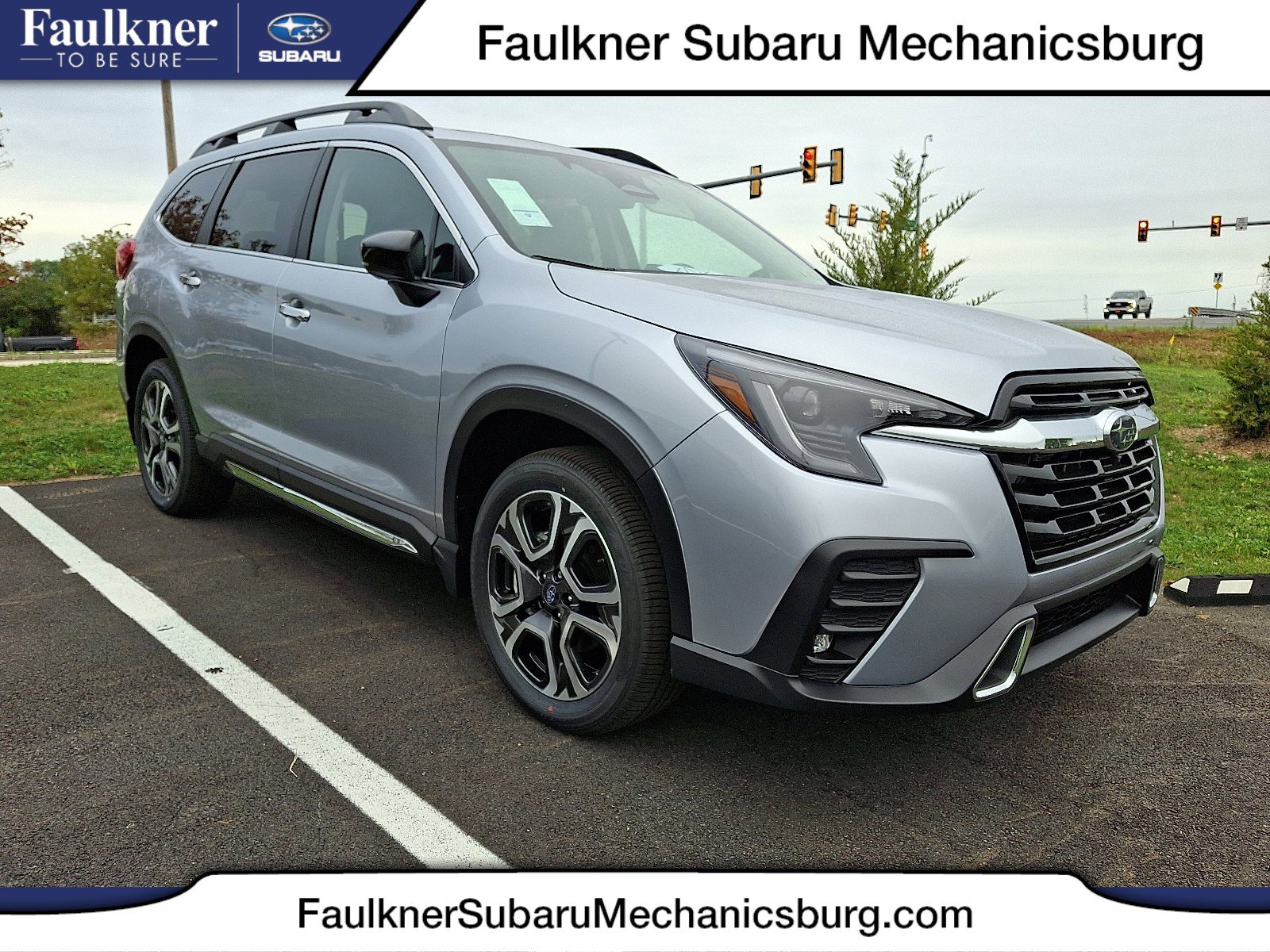 2025 Subaru Ascent Touring's photo