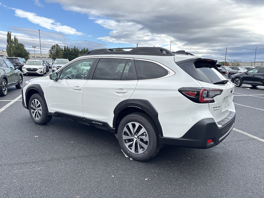 New 2025 Subaru Outback Premium SUV