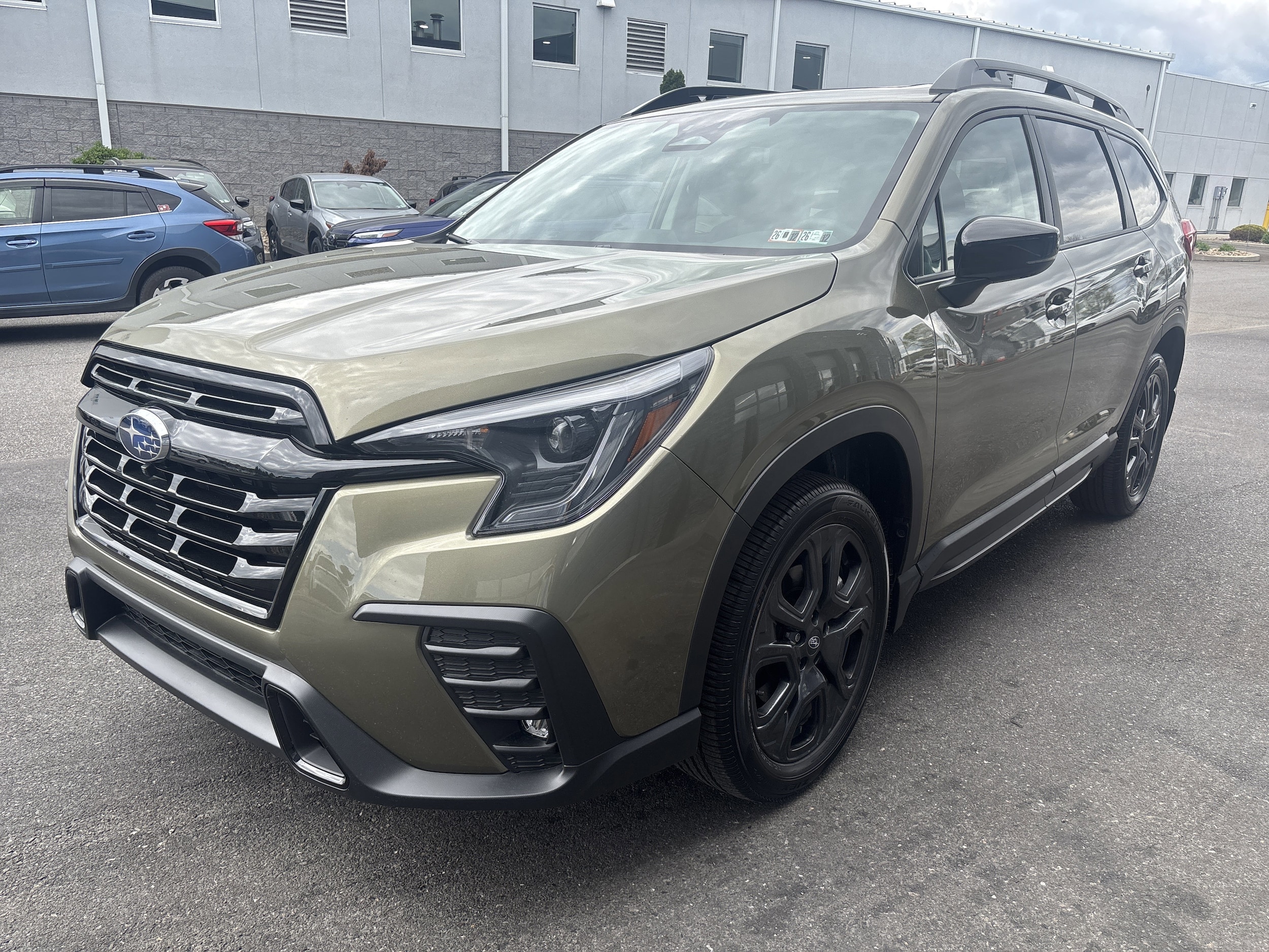 2026 Subaru Ascent Onyx Edition-Touring - Photo 3