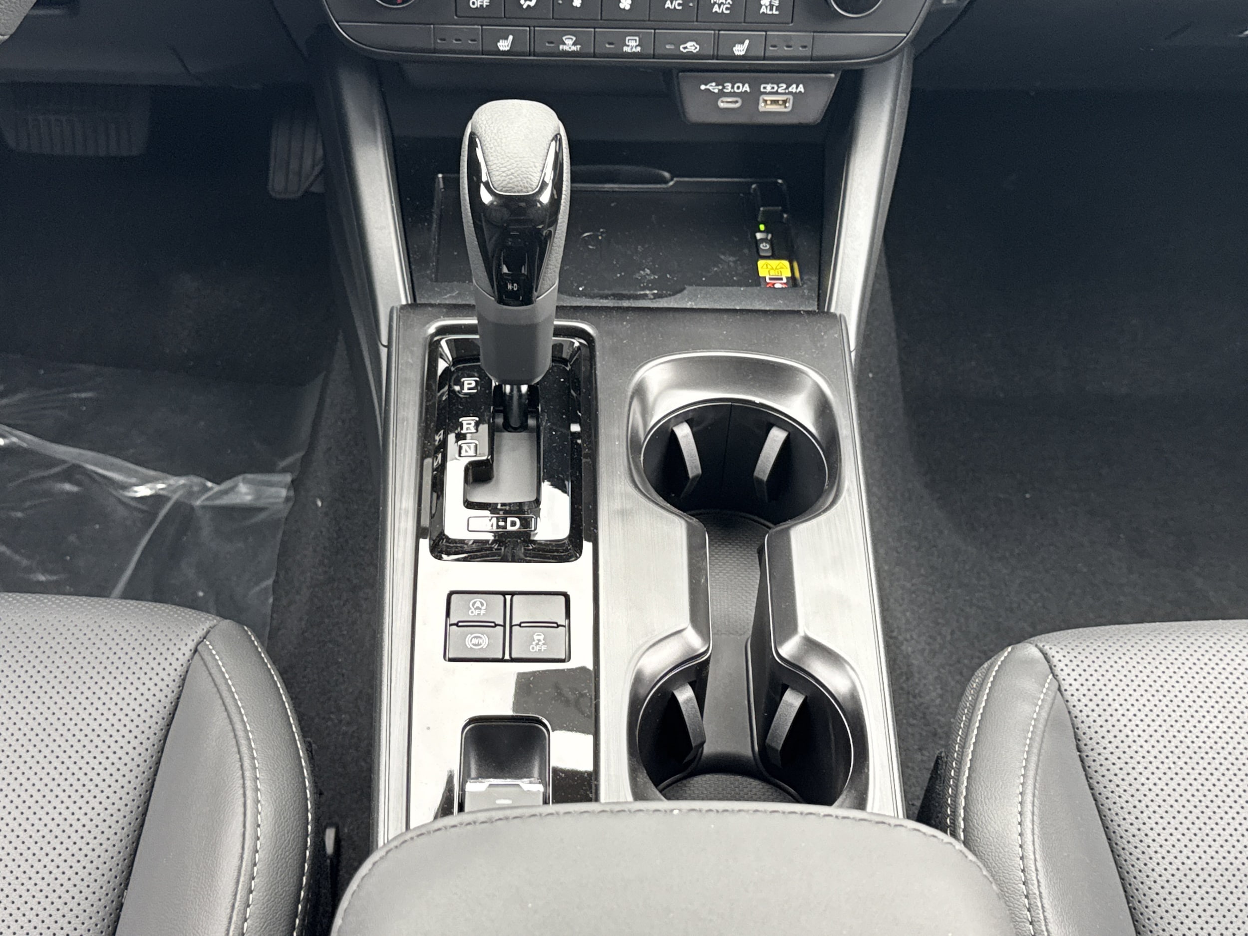 2026 Subaru Outback Limited - Photo 8