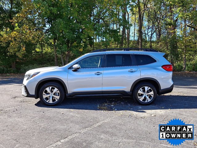 2024 Subaru Ascent Premium photo 2