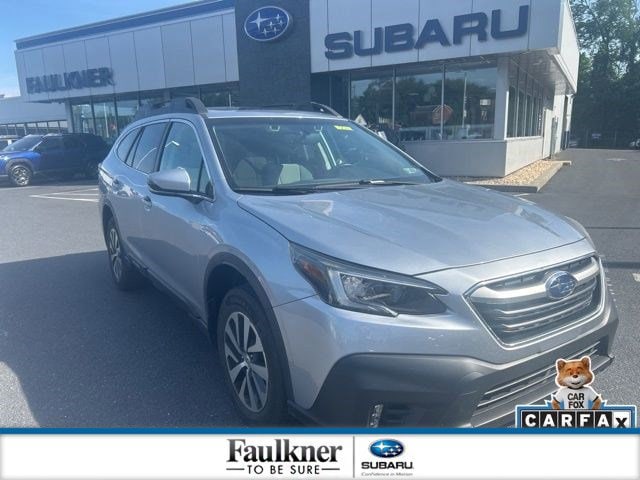 2020 Subaru Outback Premium's photo