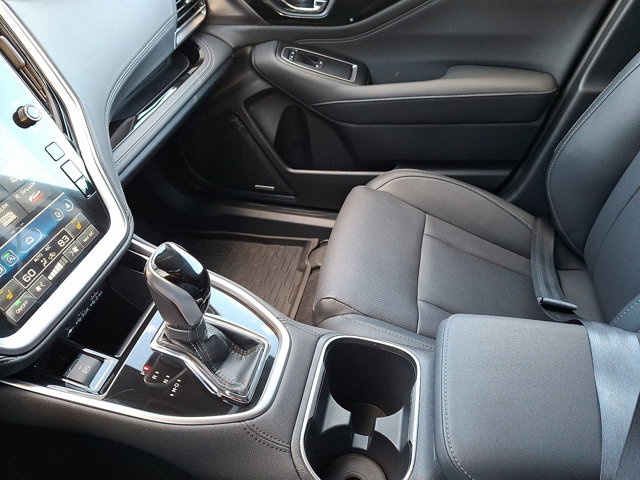2025 Subaru Outback Limited - Photo 34
