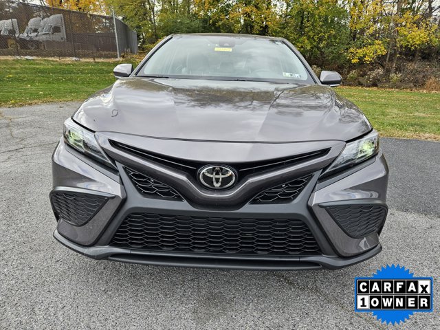 2023 Toyota Camry SE photo 2