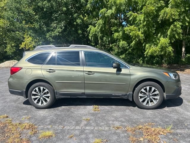 Used 2016 Subaru Outback Limited with VIN 4S4BSALC6G3230368 for sale in Harrisburg, PA