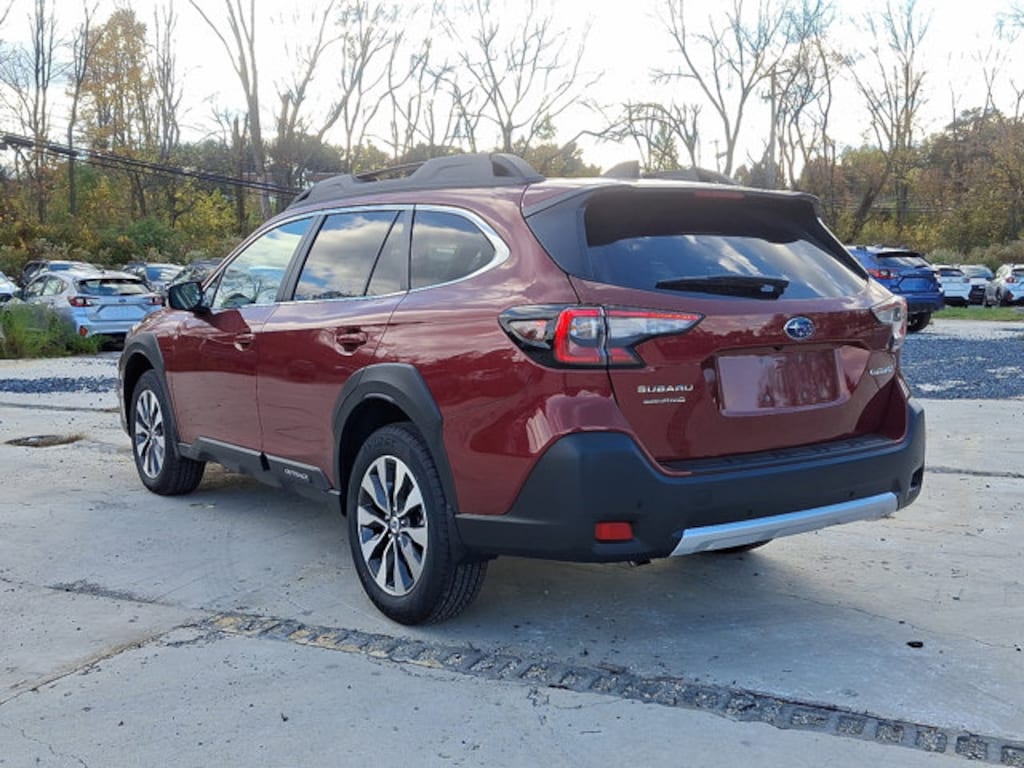 New 2025 Subaru Outback Limited SUV