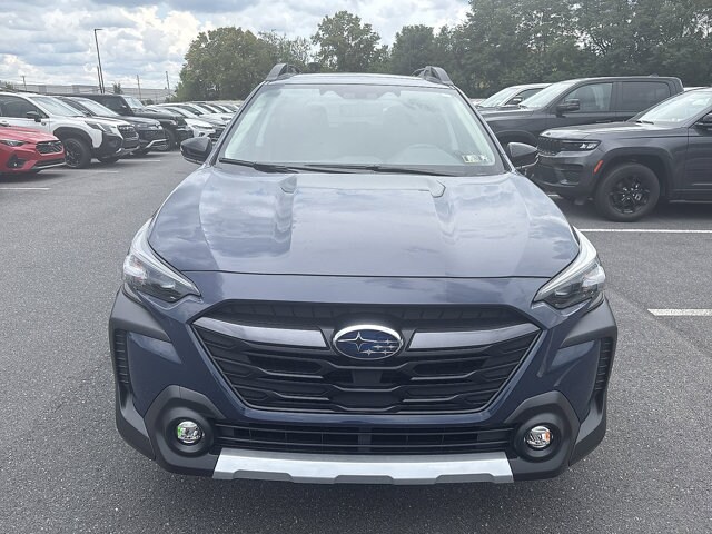 2025 Subaru Outback Limited photo 2