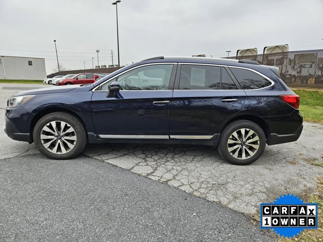 2018 Subaru Outback 3.6R Touring photo 3
