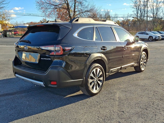 2025 Subaru Outback Limited - Photo 10