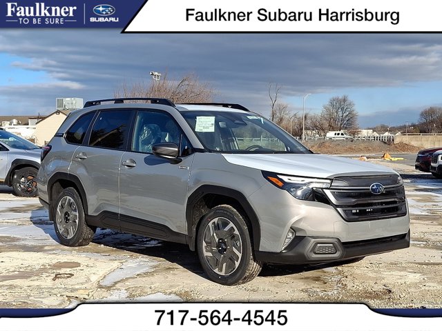 2025 Subaru Forester Premium's photo