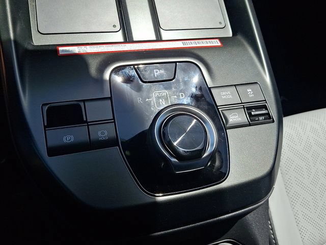 2026 Subaru Solterra Premium - Photo 9