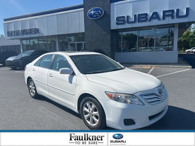 2011 Toyota Camry's photo