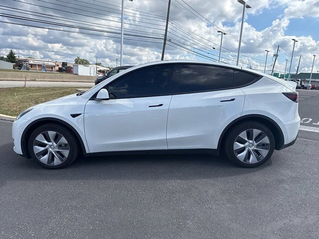 2022 Tesla Model Y Long Range photo 4