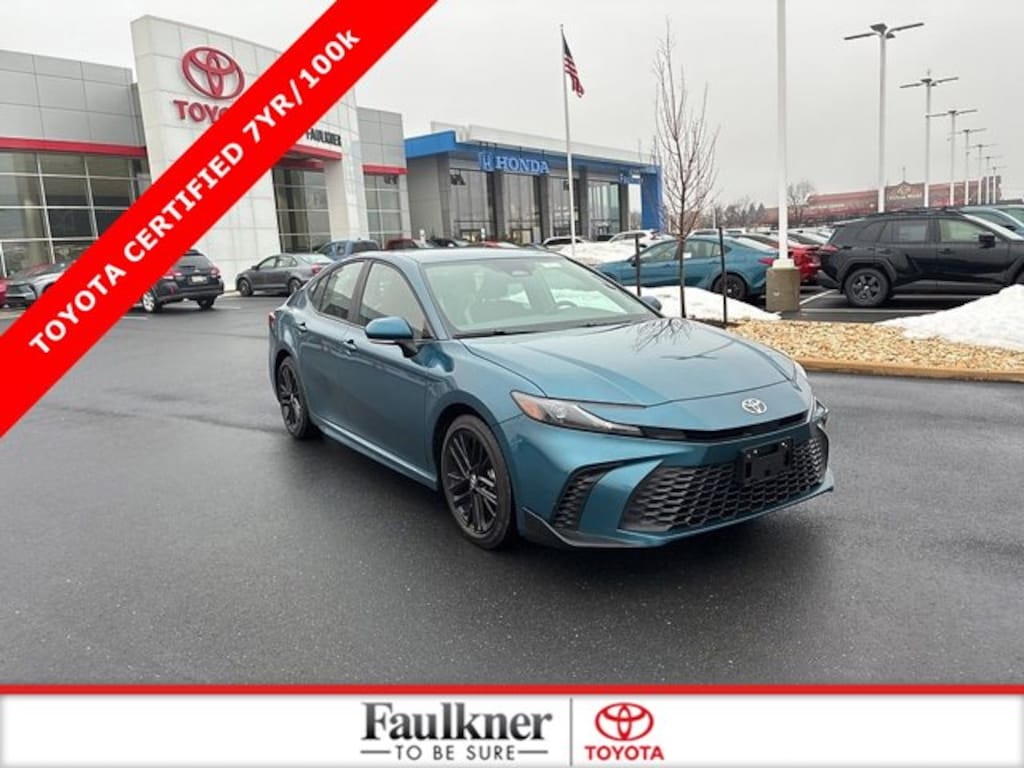 Certified 2025 Toyota Camry SE Sedan