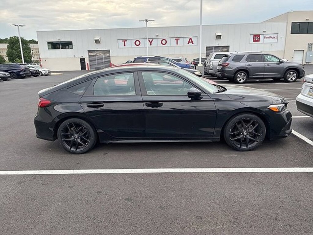 Used 2024 Honda Civic Hatchback Sport Hatchback
