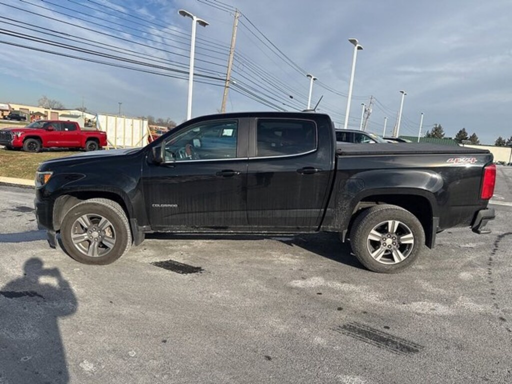 Used 2016 Chevrolet Colorado 4WD LT Truck Crew Cab