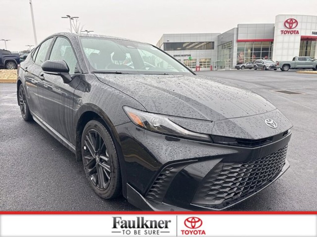 Certified 2025 Toyota Camry SE Sedan