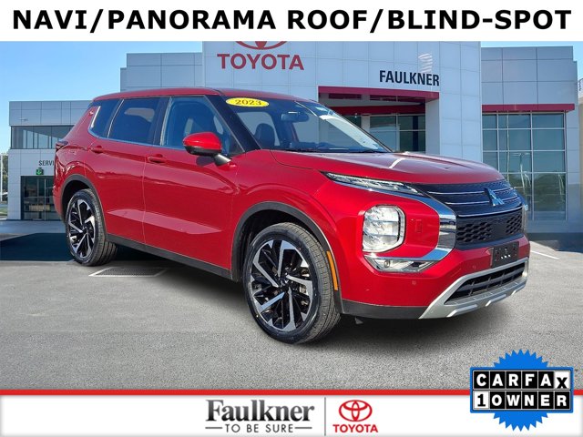 2023 Mitsubishi Outlander SE's photo