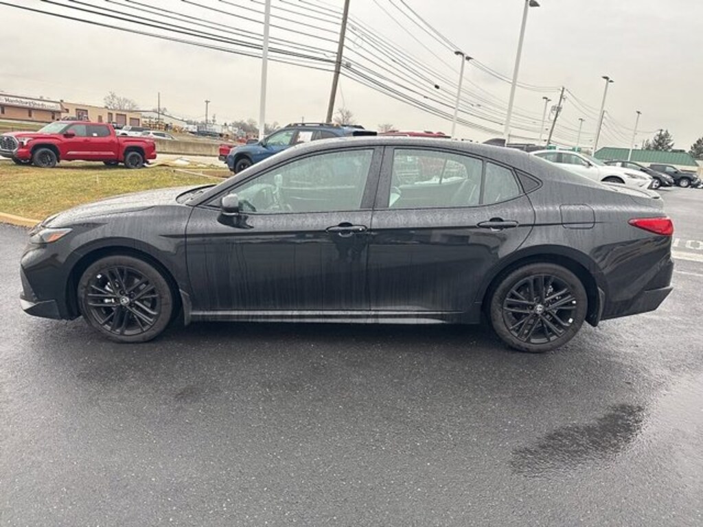 Certified 2025 Toyota Camry SE Sedan