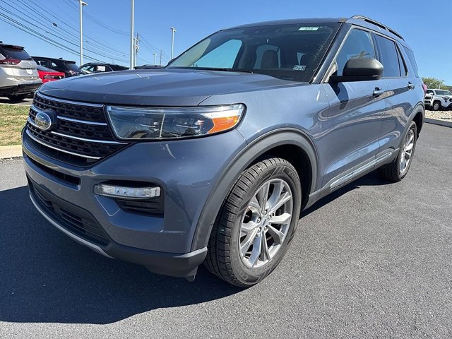 2021 Ford Explorer XLT photo 3