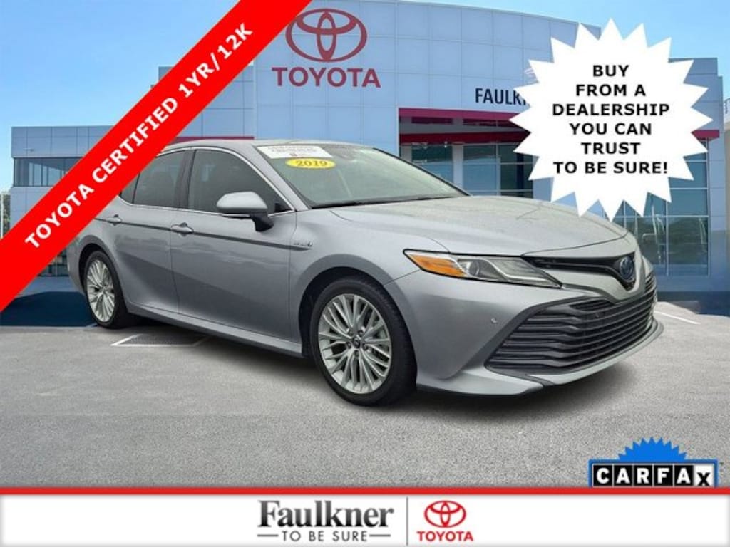 Certified 2019 Toyota Camry Hybrid XLE Sedan
