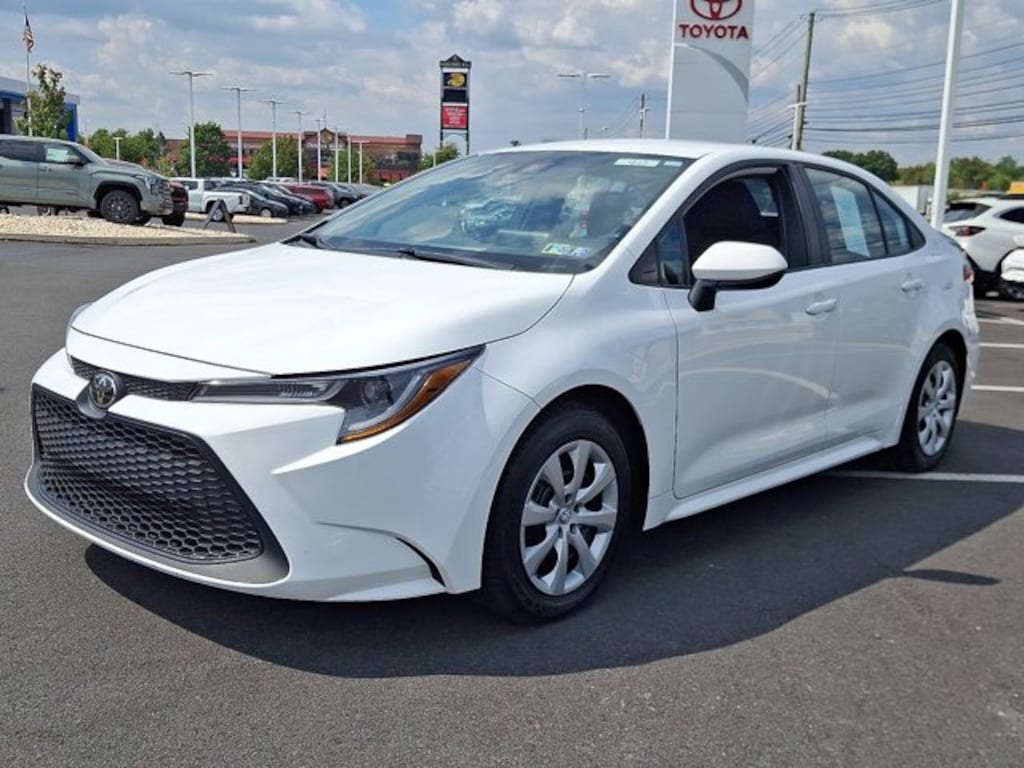 Certified 2022 Toyota Corolla LE Sedan