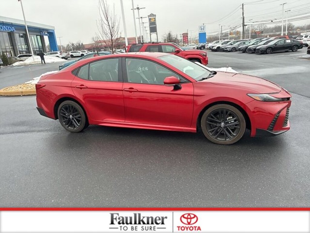 Certified 2025 Toyota Camry SE Sedan