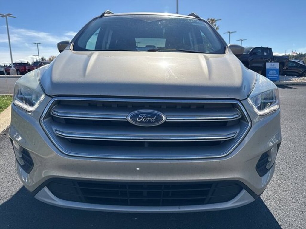 Used 2017 Ford Escape SE SUV