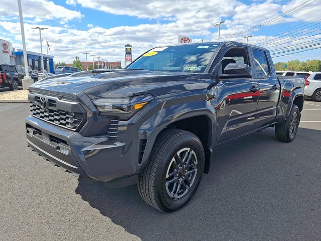 2025 Toyota Tacoma 4x4 SR5 Double Cab photo 3