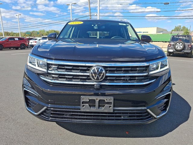 2022 Volkswagen Atlas V6 SEL Premium R-Line photo 2