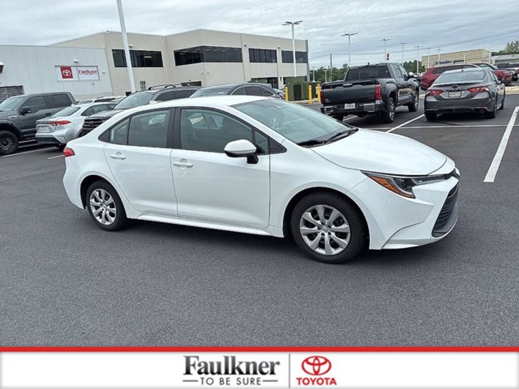 Certified 2024 Toyota Corolla LE Sedan