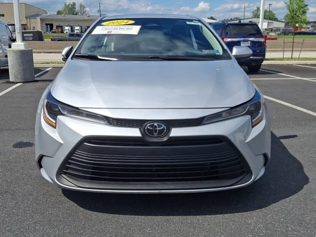 Certified 2024 Toyota Corolla LE Sedan