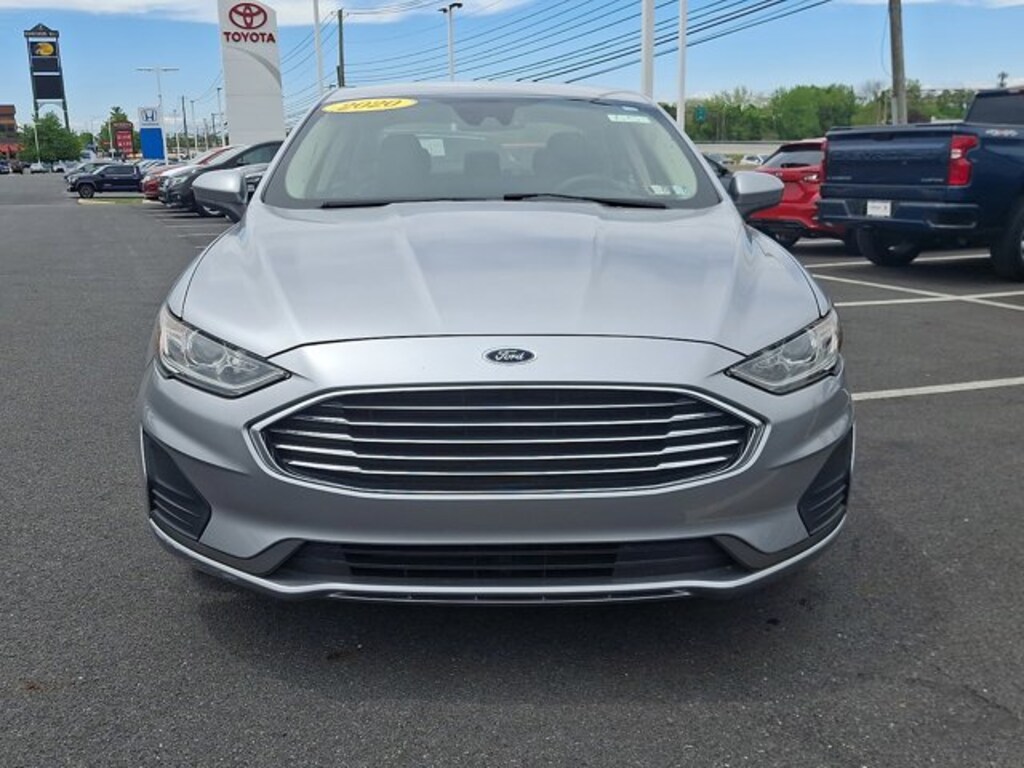 Used 2020 Ford Fusion Hybrid SE Sedan