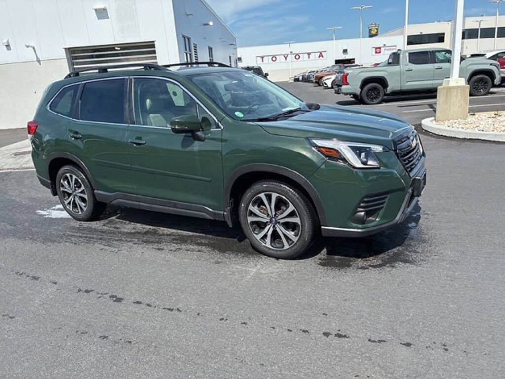 Used 2023 Subaru Forester Limited SUV