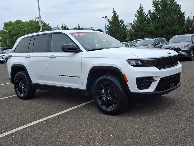 2025 Jeep Grand Cherokee