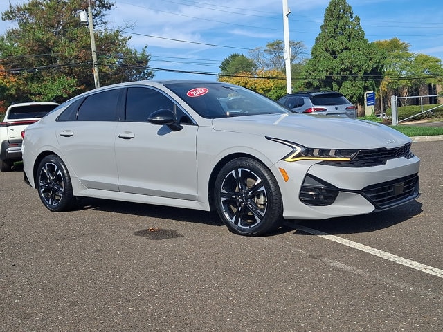 2022 Kia K5
