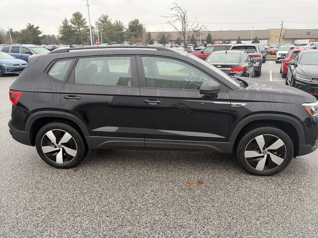 Certified 2024 Volkswagen Taos S S 4MOTION