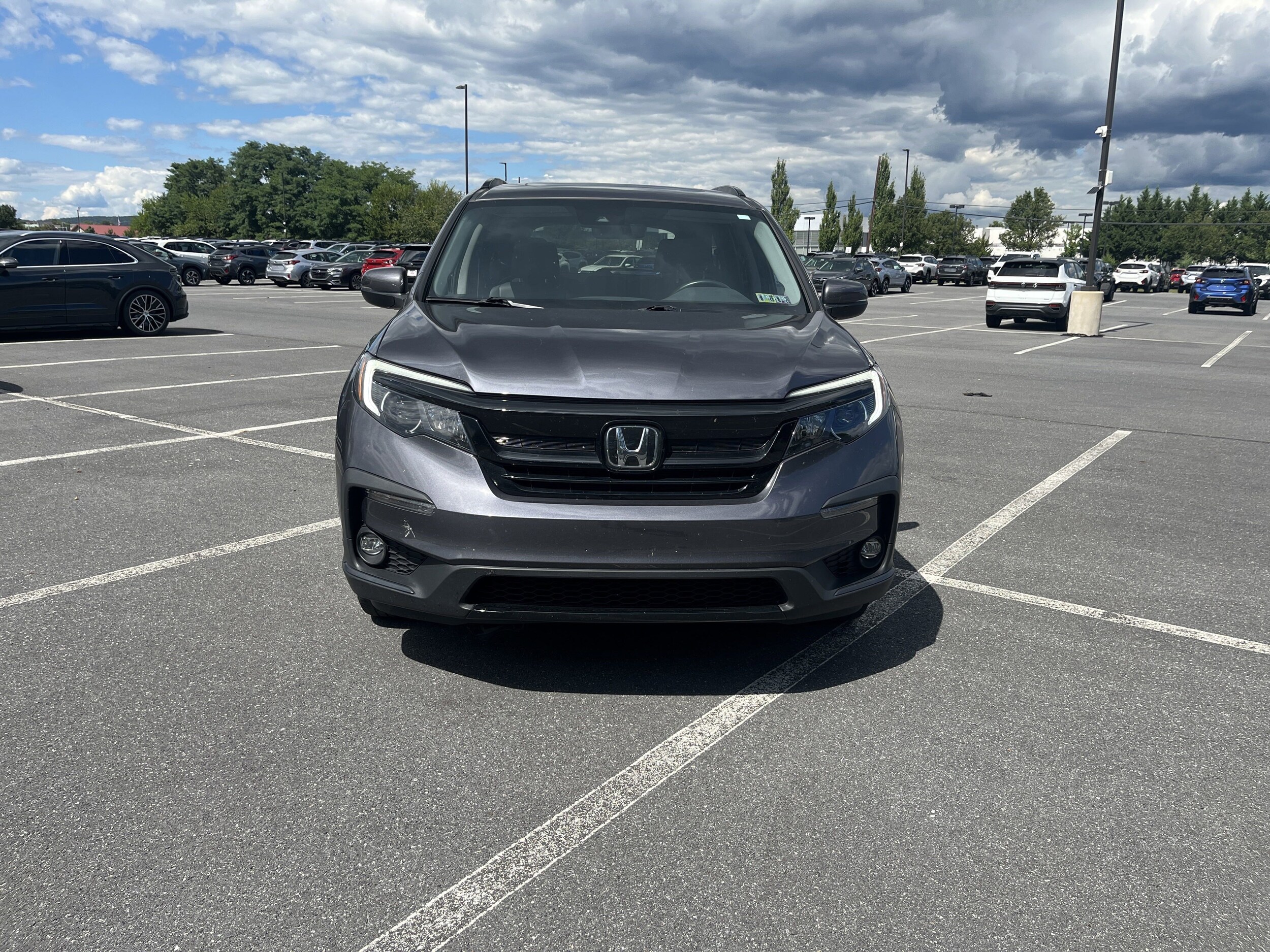 2022 Honda Pilot Special Edition photo 2