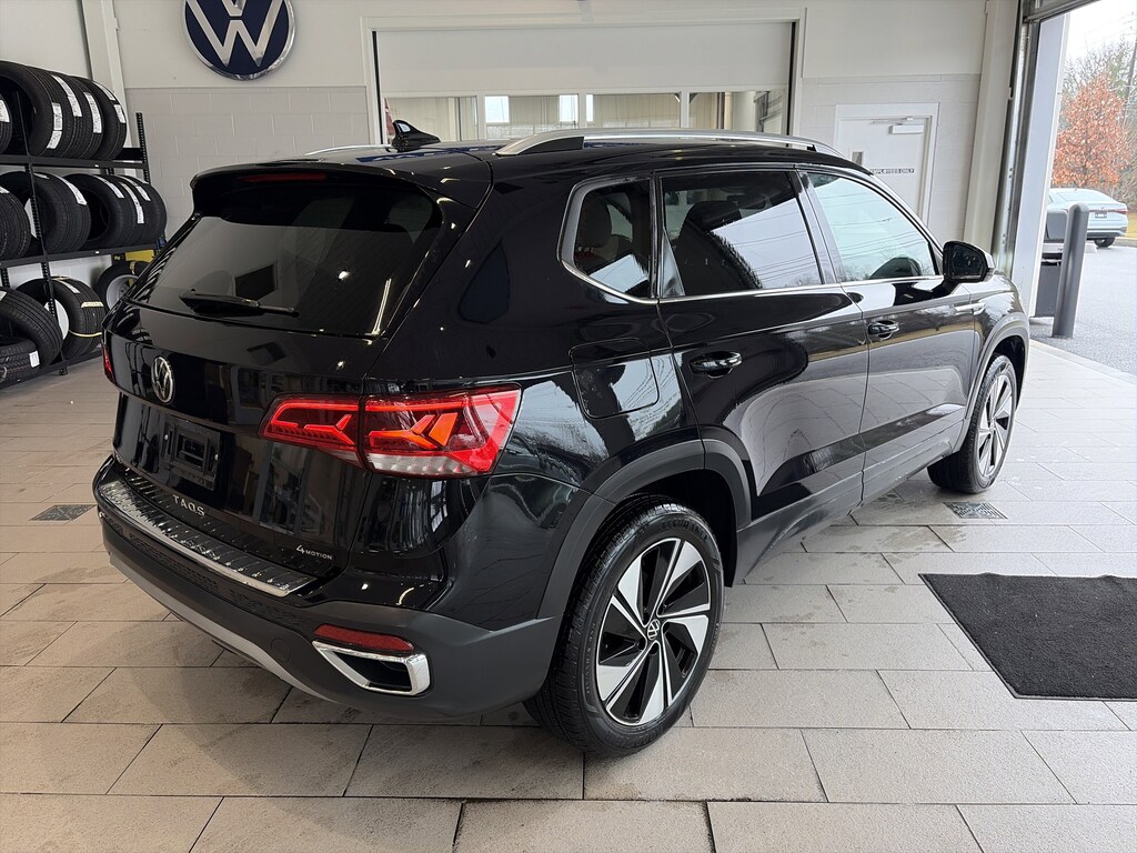 Certified 2024 Volkswagen Taos SE SE 4MOTION