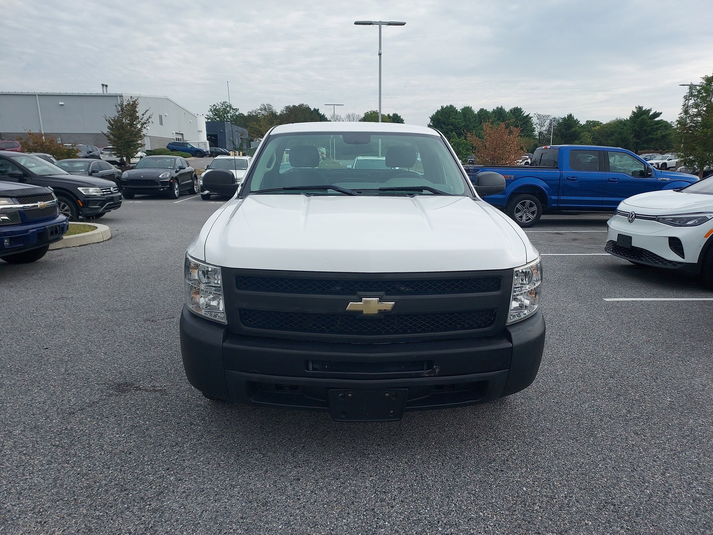 2011 Chevrolet Silverado 1500 Work Truck photo 2