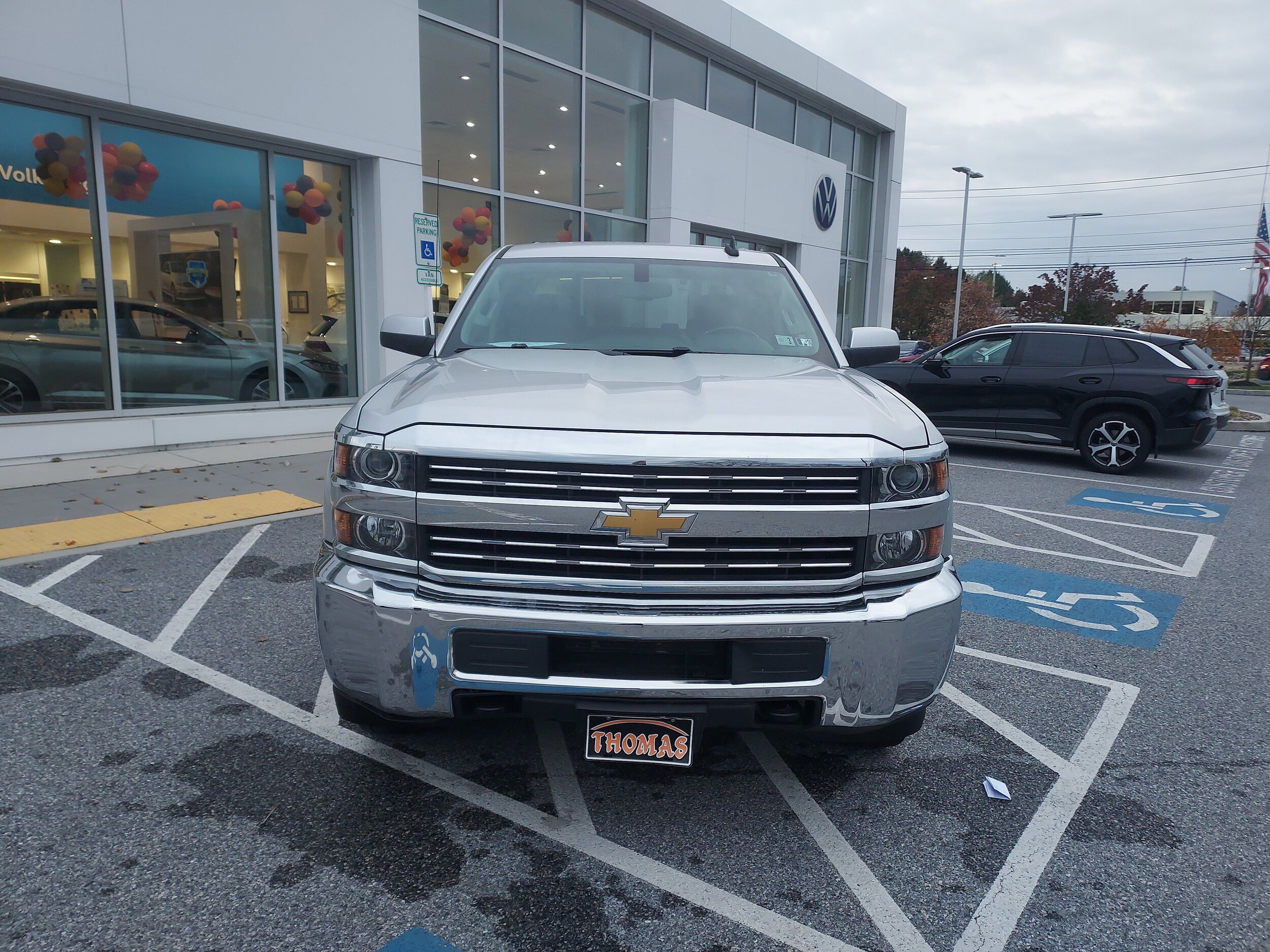 2015 Chevrolet Silverado 2500HD LT photo 2